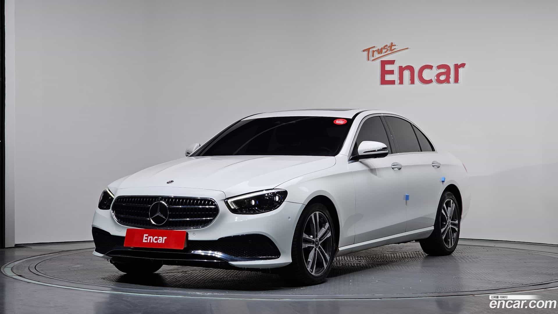 E-Class Mercedes-Benz 2021.11-OUTER-001