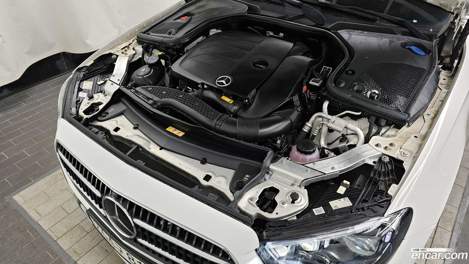 E-Class Mercedes-Benz 2021.11-INNER-006