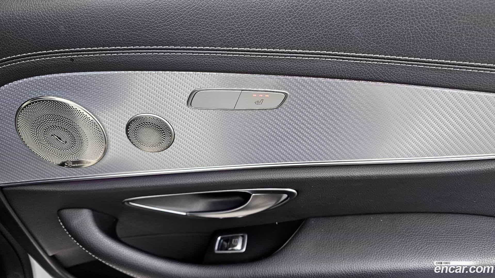 E-Class Mercedes-Benz 2021.11-OPTION-022