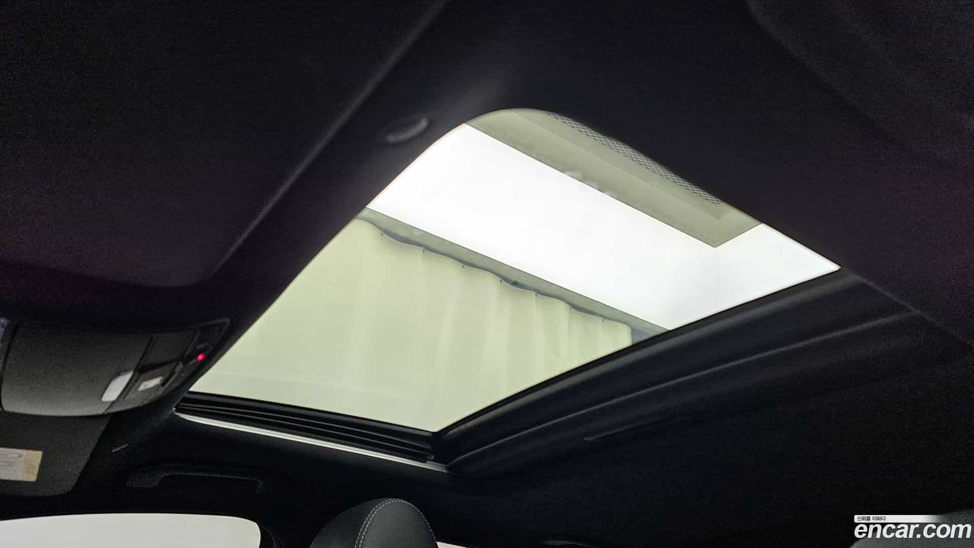 E-Class Mercedes-Benz 2021.11-OPTION-023