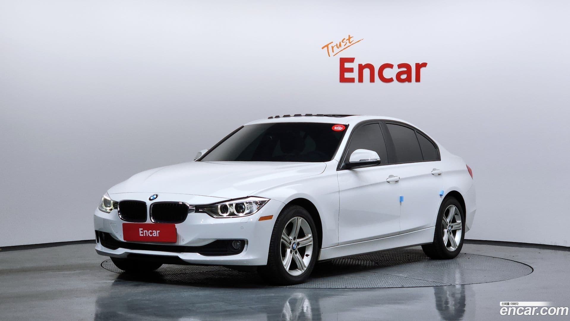 Main__Slider__Photo:3-Series BMW 2013.4-0