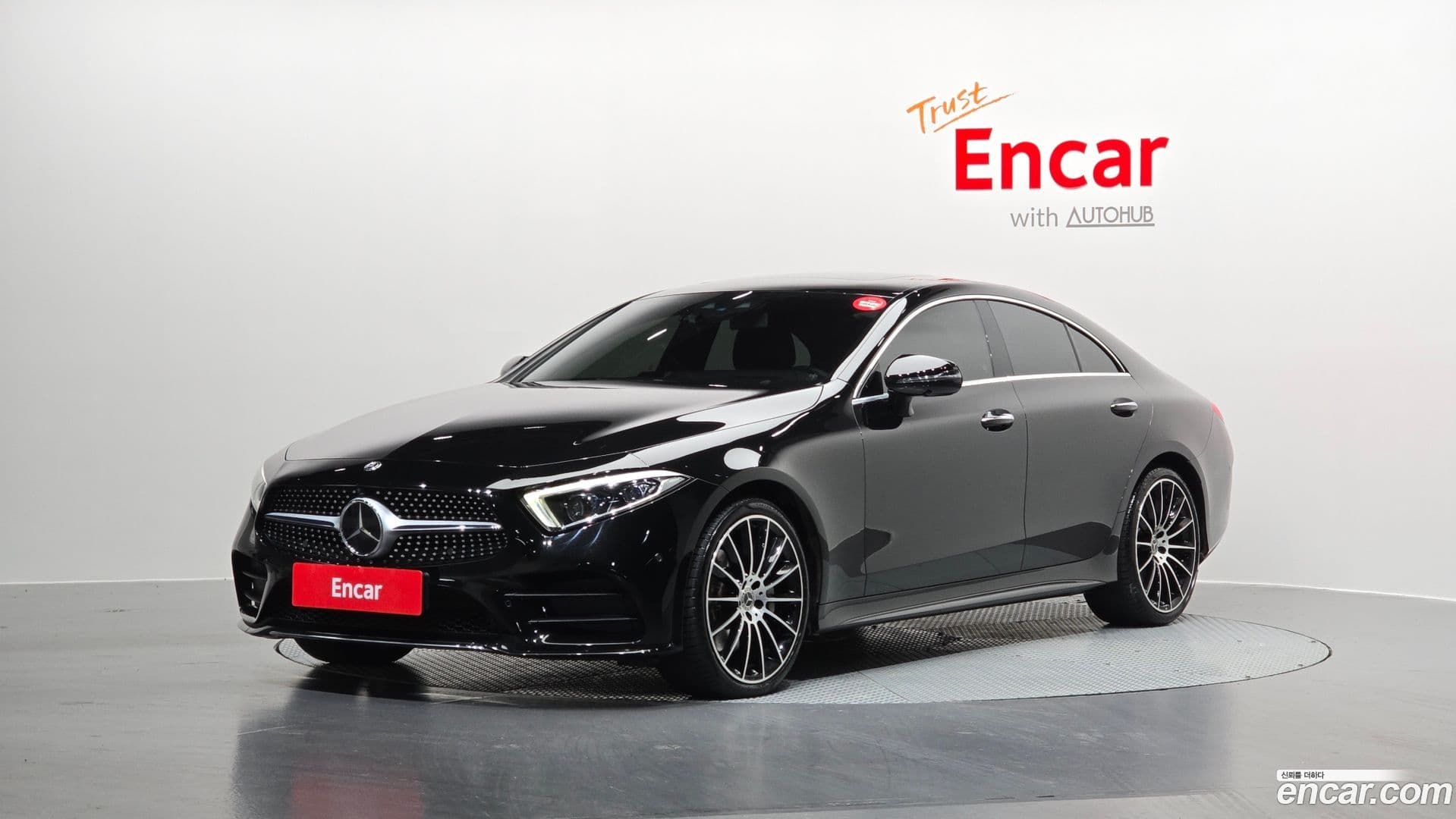 Main__Slider__Photo:CLS-Class Mercedes-Benz 2019.9-0