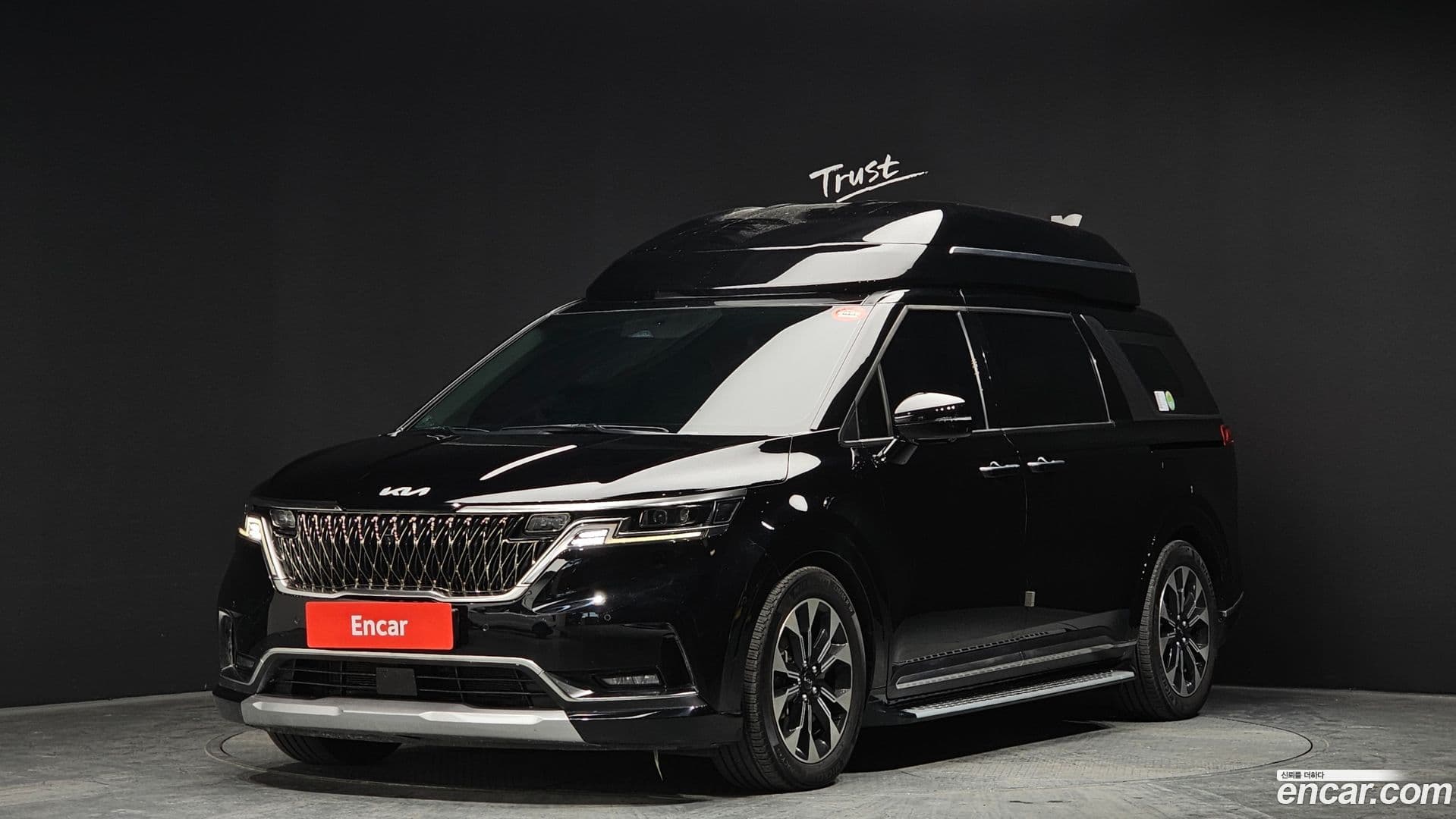 Main__Slider__Photo:Canival Kia 2022.0-0