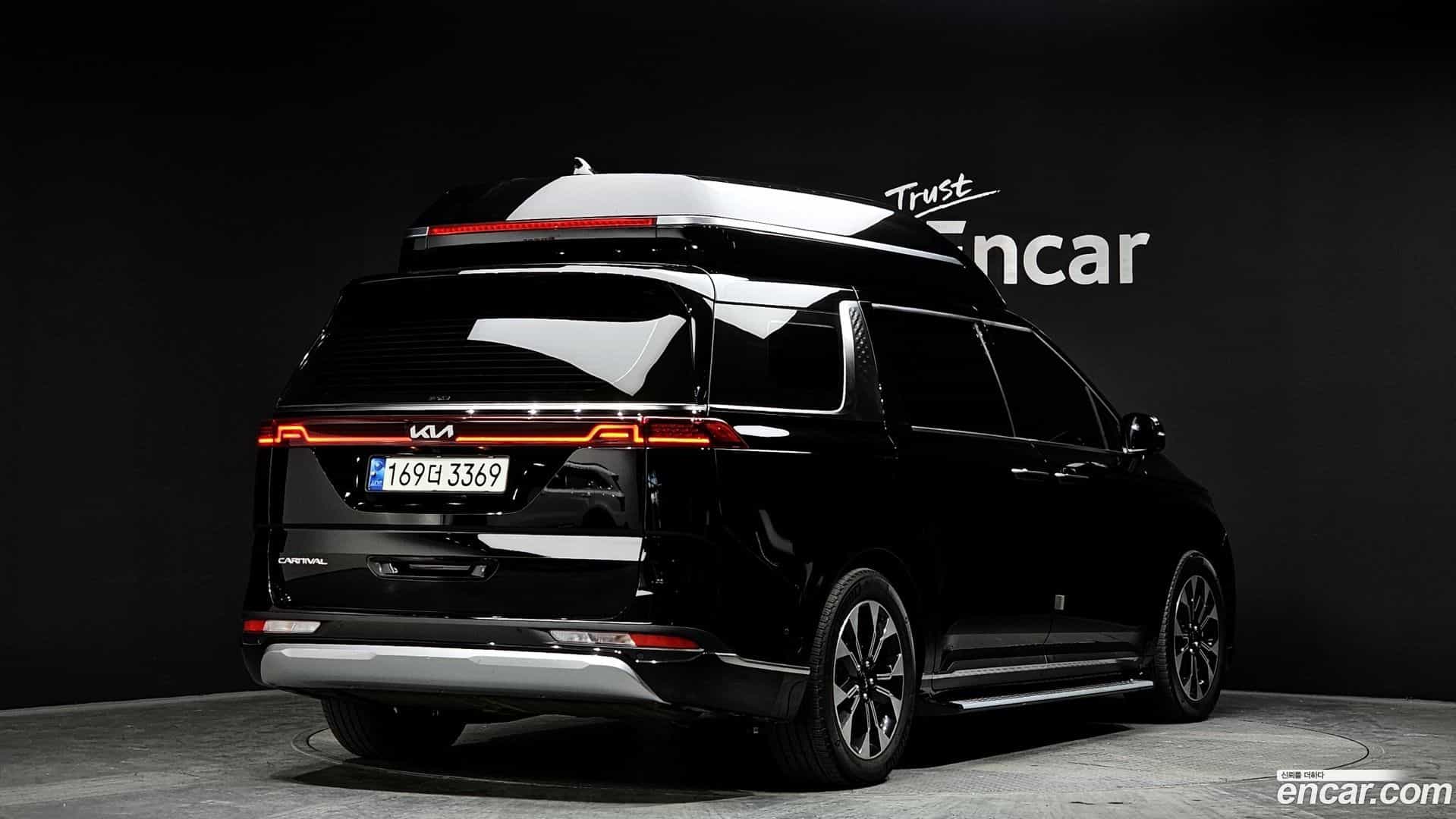 Canival Kia 2022.0-OUTER-002