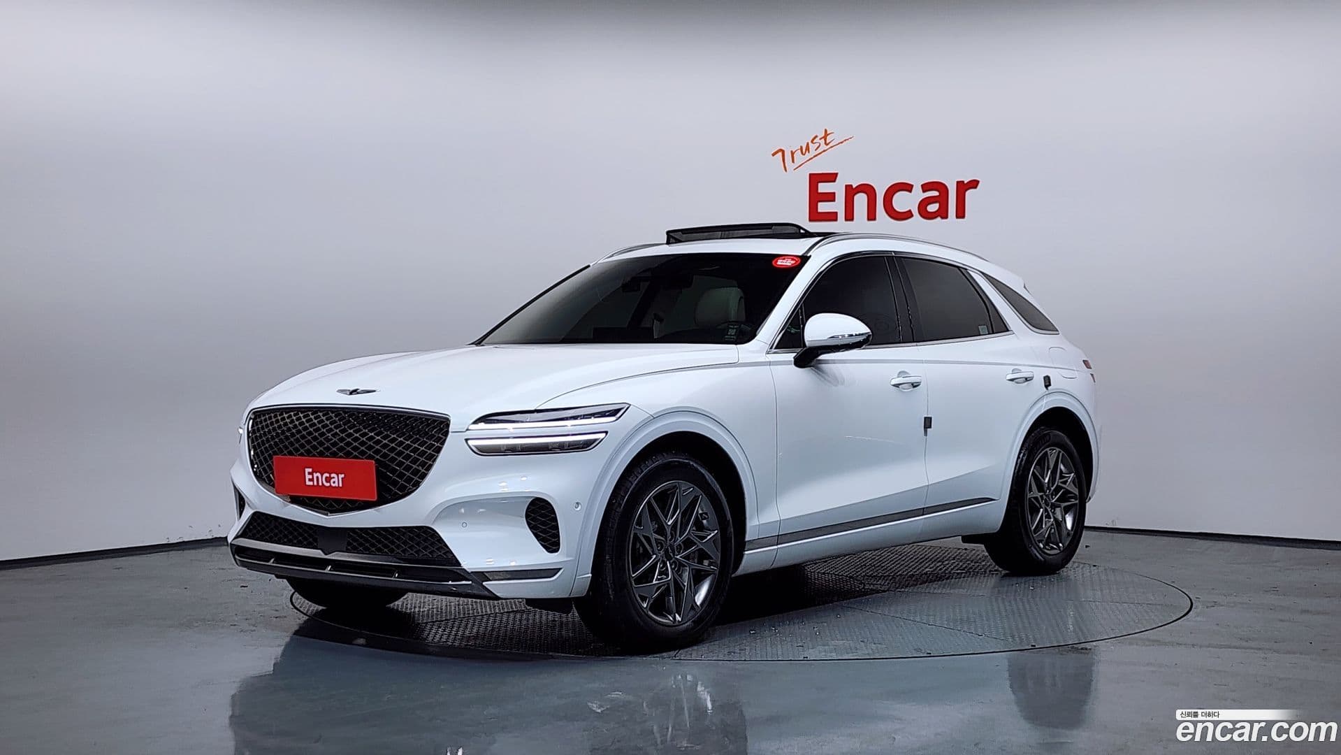 Main__Slider__Photo:GV70 Genesis 2024.3-0