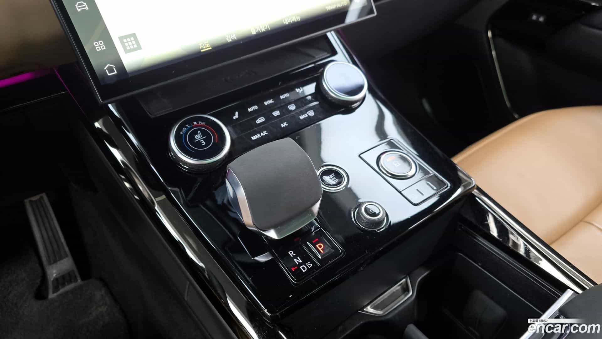 Range Rover Sport Land Rover 2023.2-INNER-009