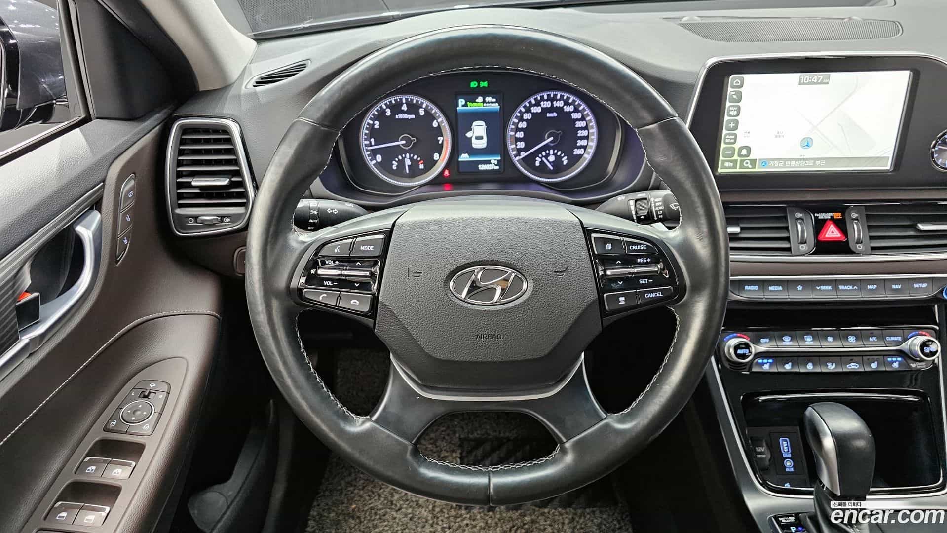 Grandeur Hyundai 2018.10-OPTION-017