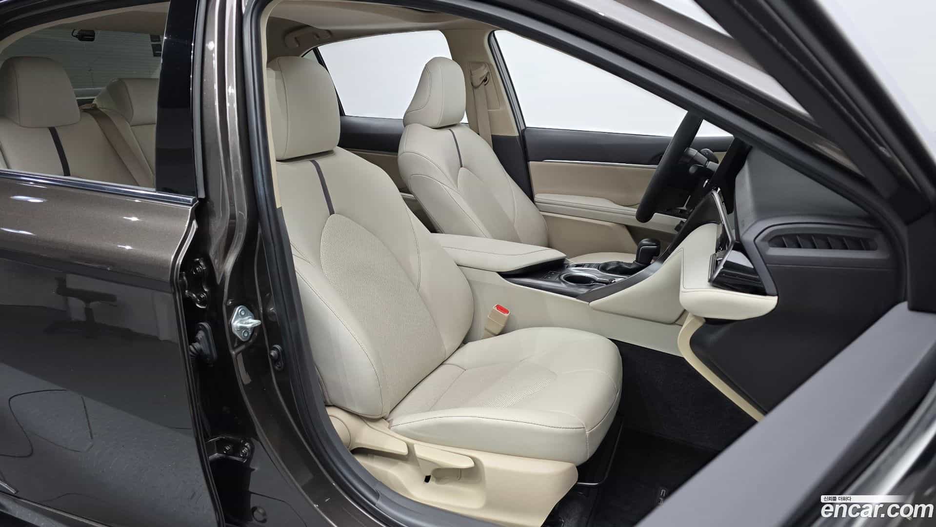 Camry Toyota 2021.6-INNER-010