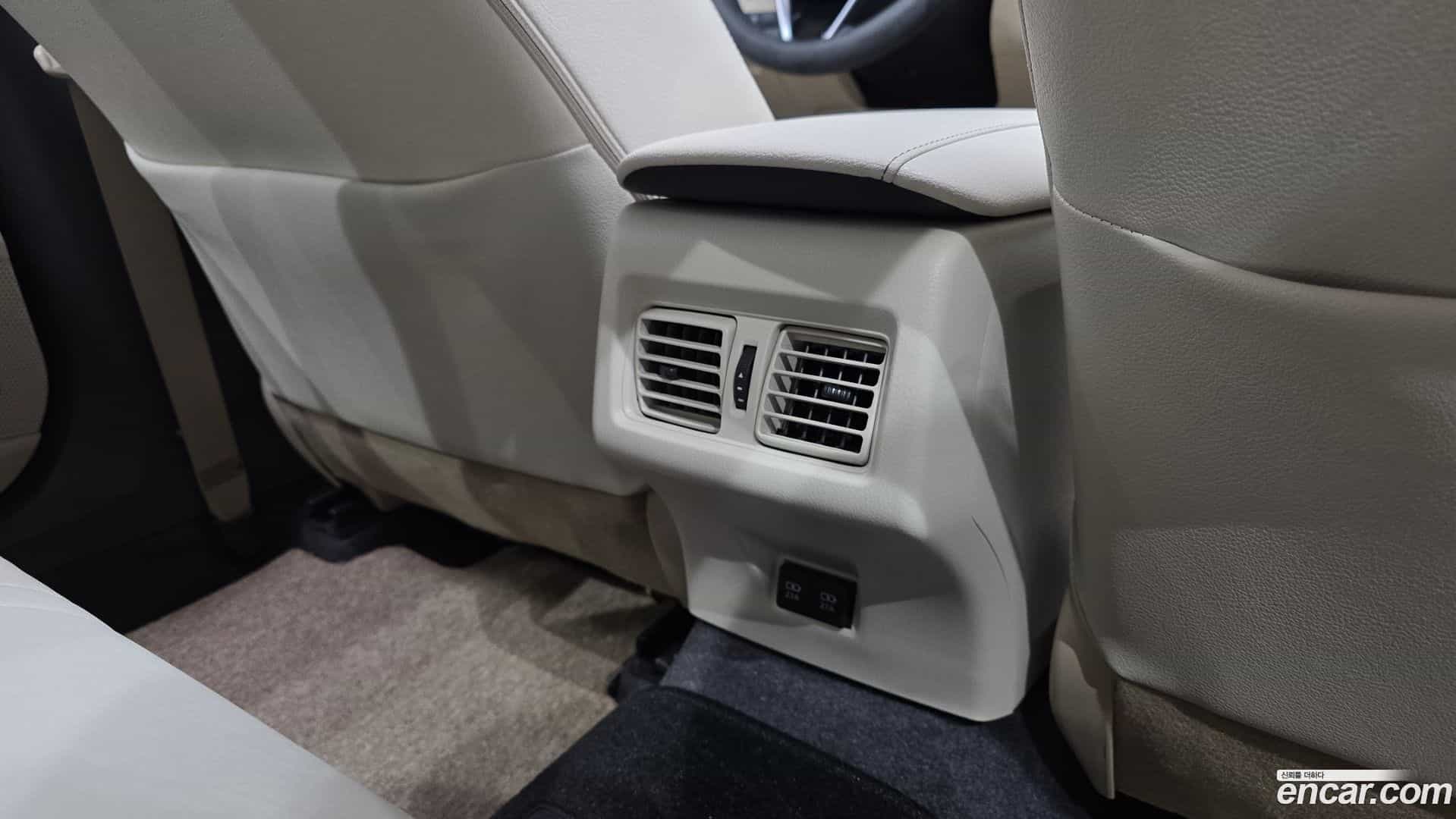 Camry Toyota 2021.6-OPTION-023
