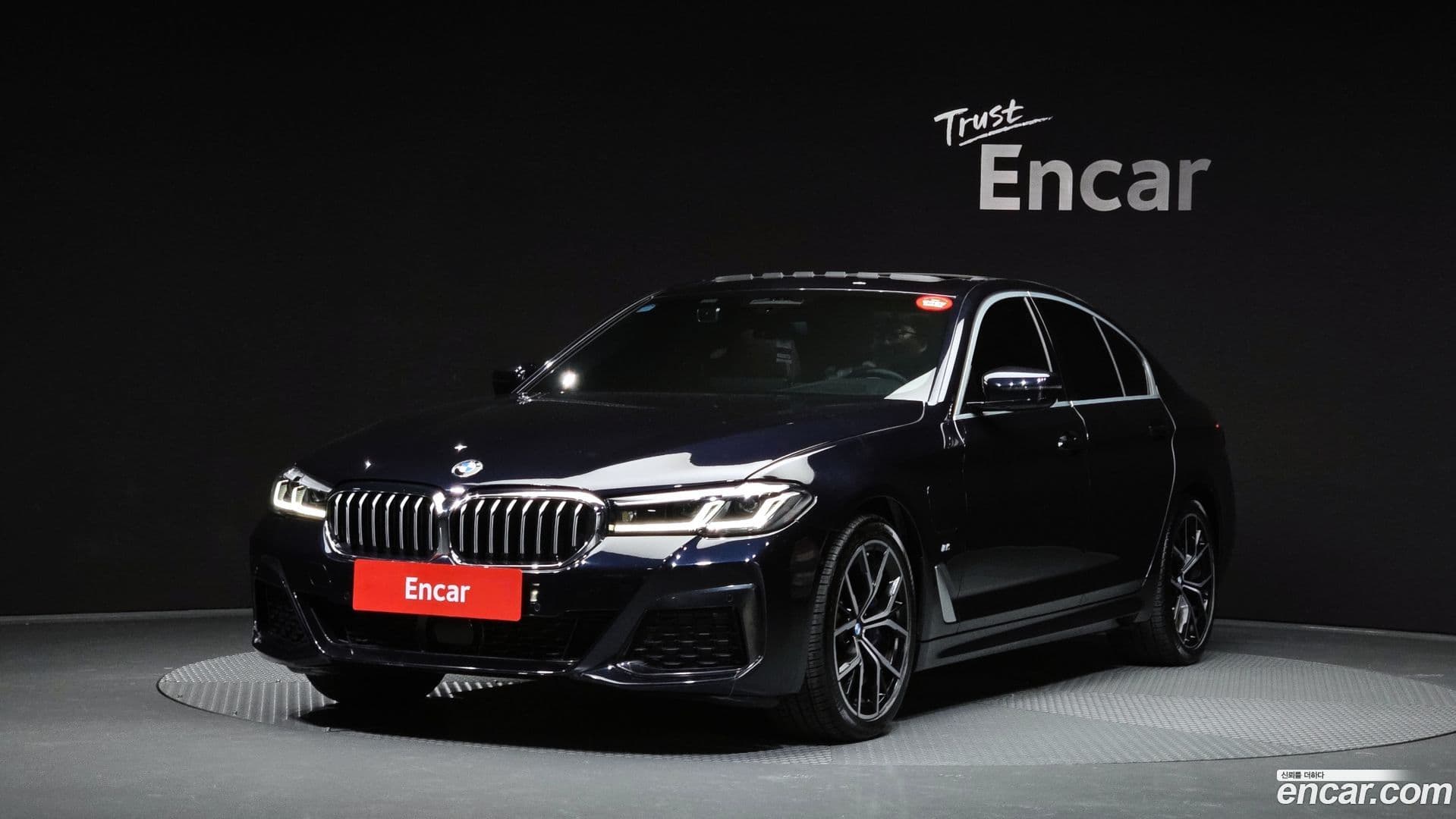 Main__Slider__Photo:5-Series BMW 2021.0-0