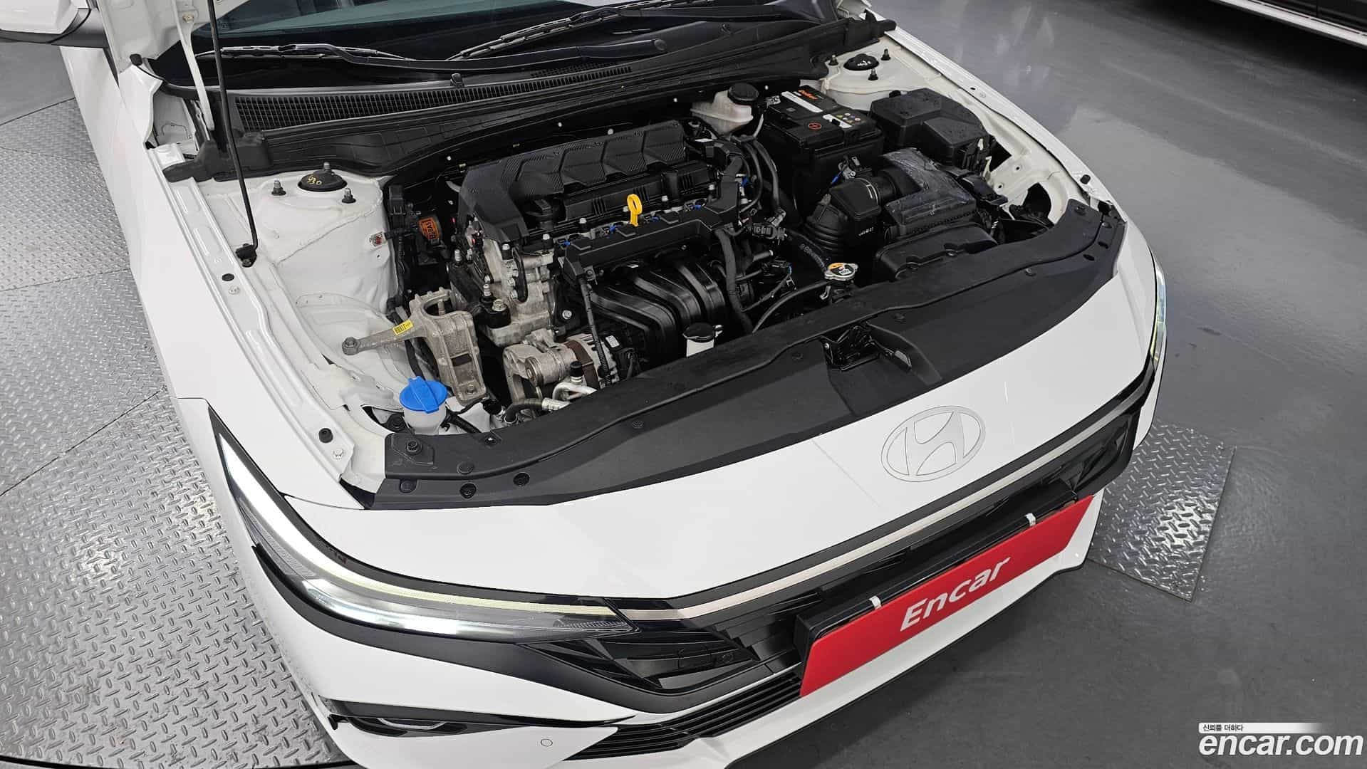 AVANTE Hyundai 2023.5-INNER-006