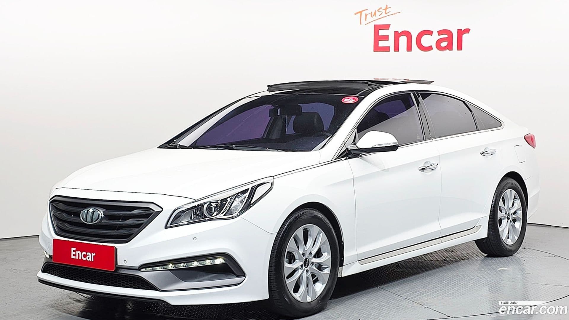Main__Slider__Photo:Sonata Hyundai 2016.2-0