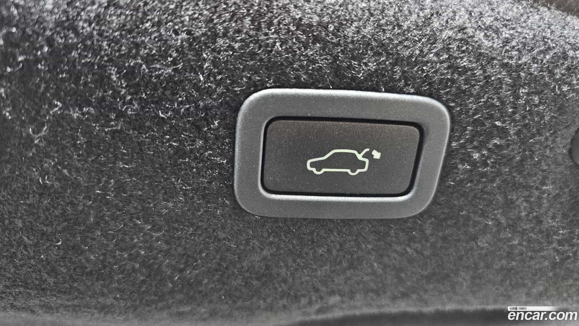 XF Jaguar 2018.2-OPTION-024