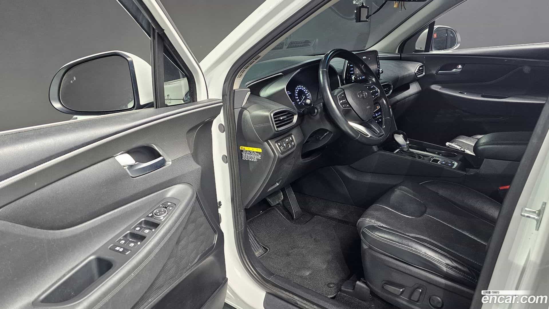 Santafe Hyundai 2019.9-OPTION-015
