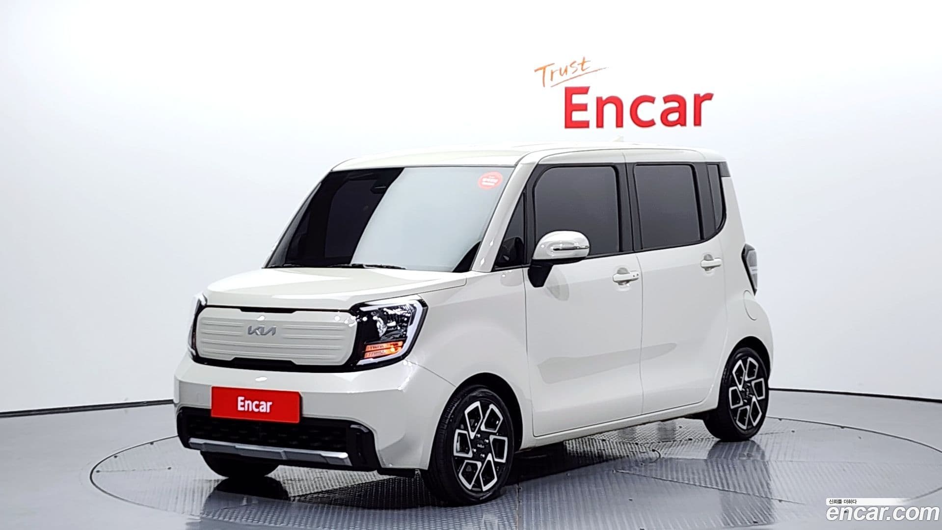 Main__Slider__Photo:RAY Kia 2025.0-0