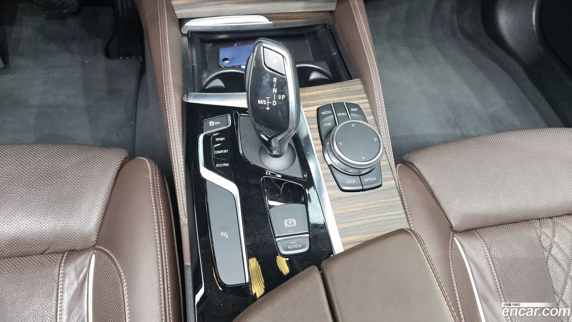 5-Series BMW 2018.11-INNER-009