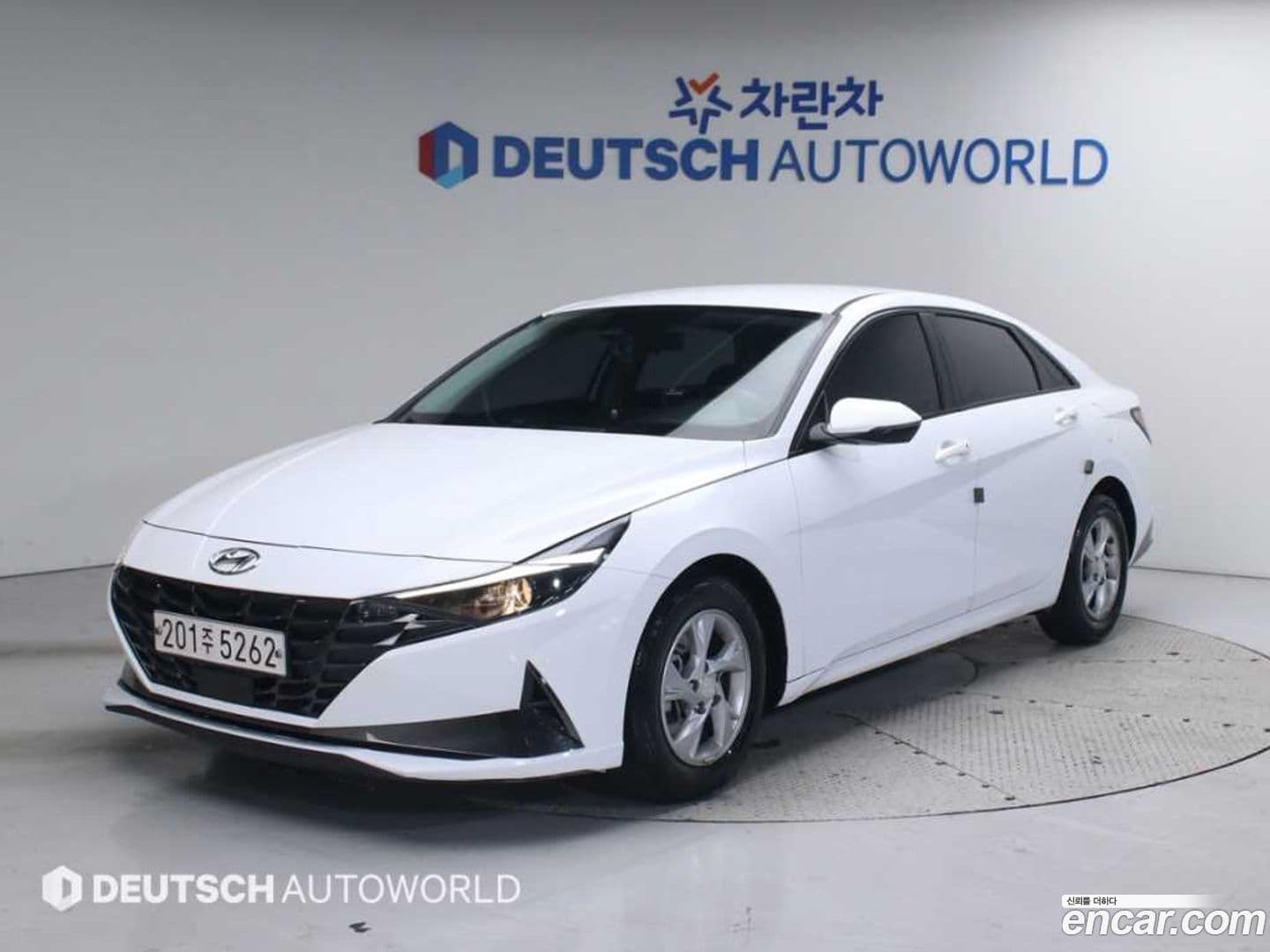 Main__Slider__Photo:AVANTE Hyundai 2021.2-0