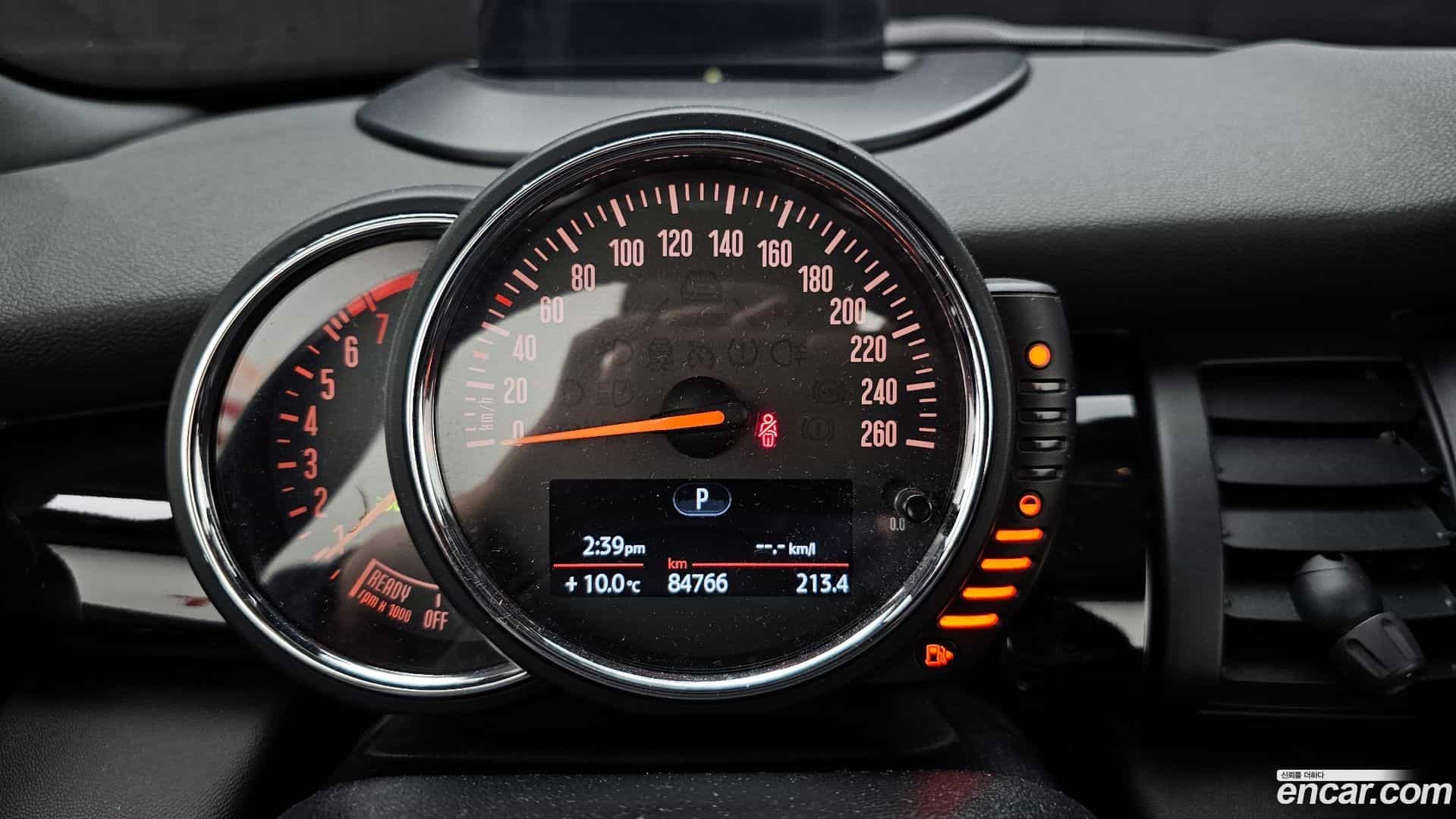 Cooper Convertible Mini 2017.4-INNER-008