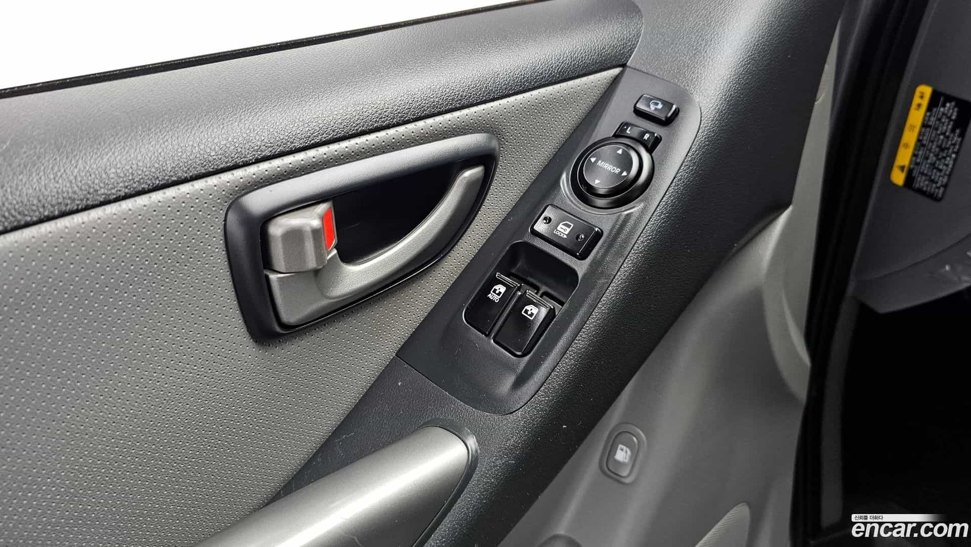 Starex Hyundai 2020.6-OPTION-020