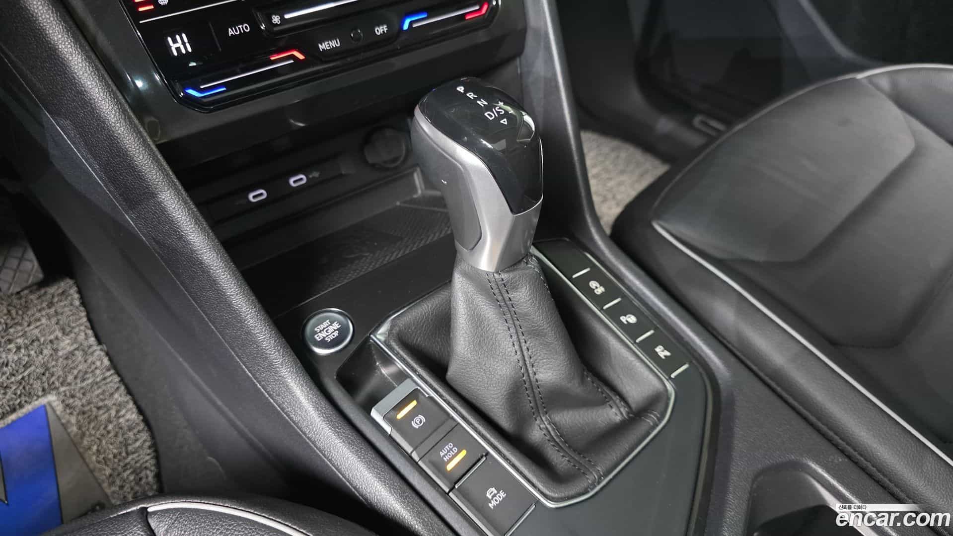 Tiguan Volkswagen 2022.9-INNER-009