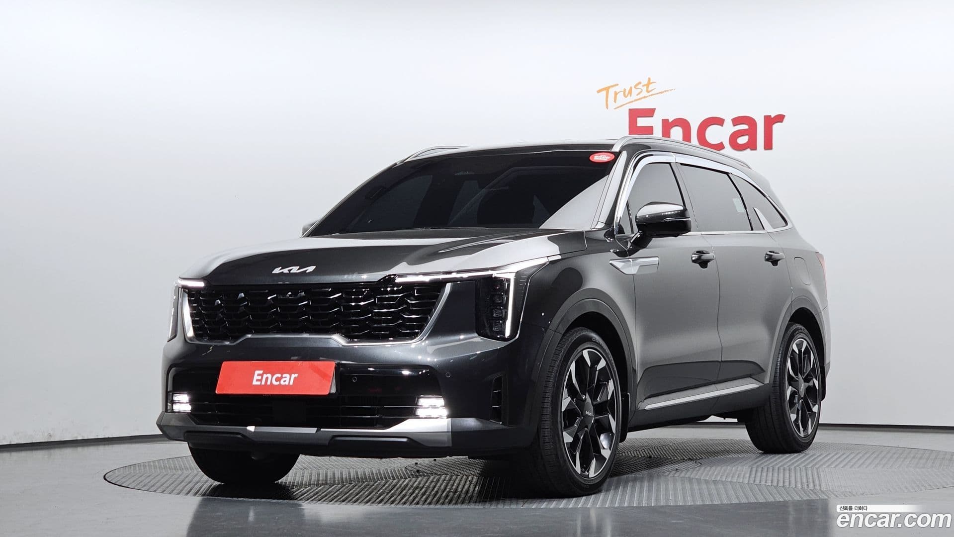 Main__Slider__Photo:Sorento Kia 2024.0-0