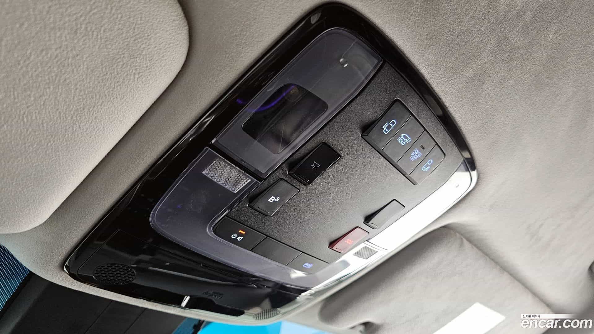 Staria Hyundai 2021.11-OPTION-021