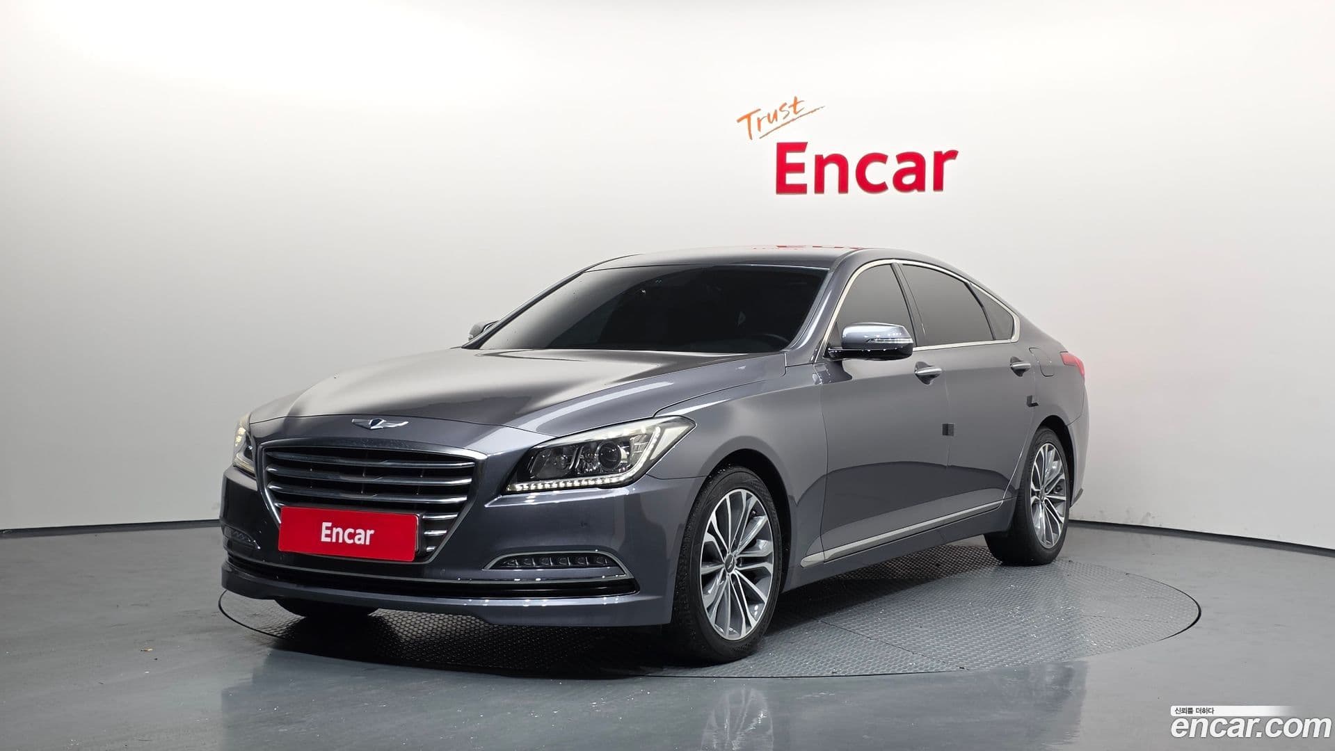 Main__Slider__Photo:Genesis Hyundai 2014.5-0