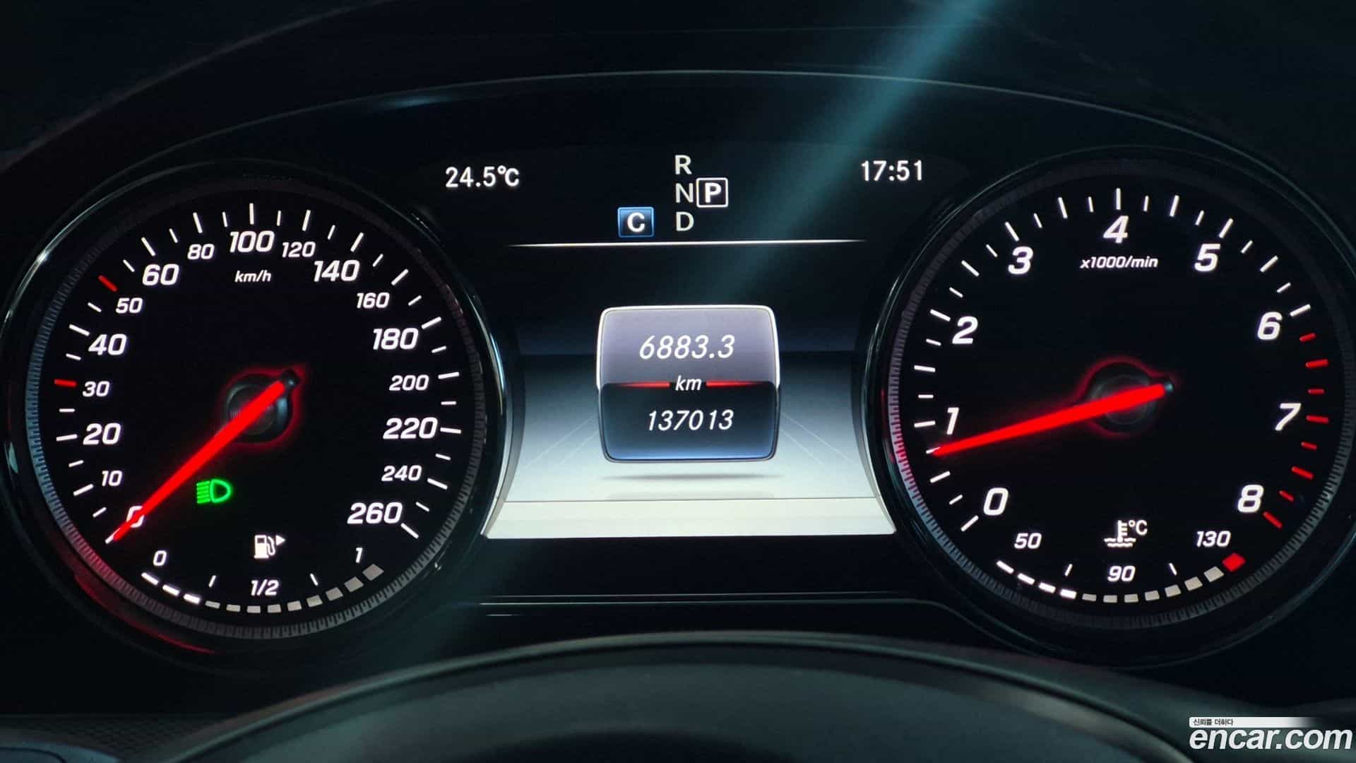 E-Class Mercedes-Benz 2017.1-INNER-008