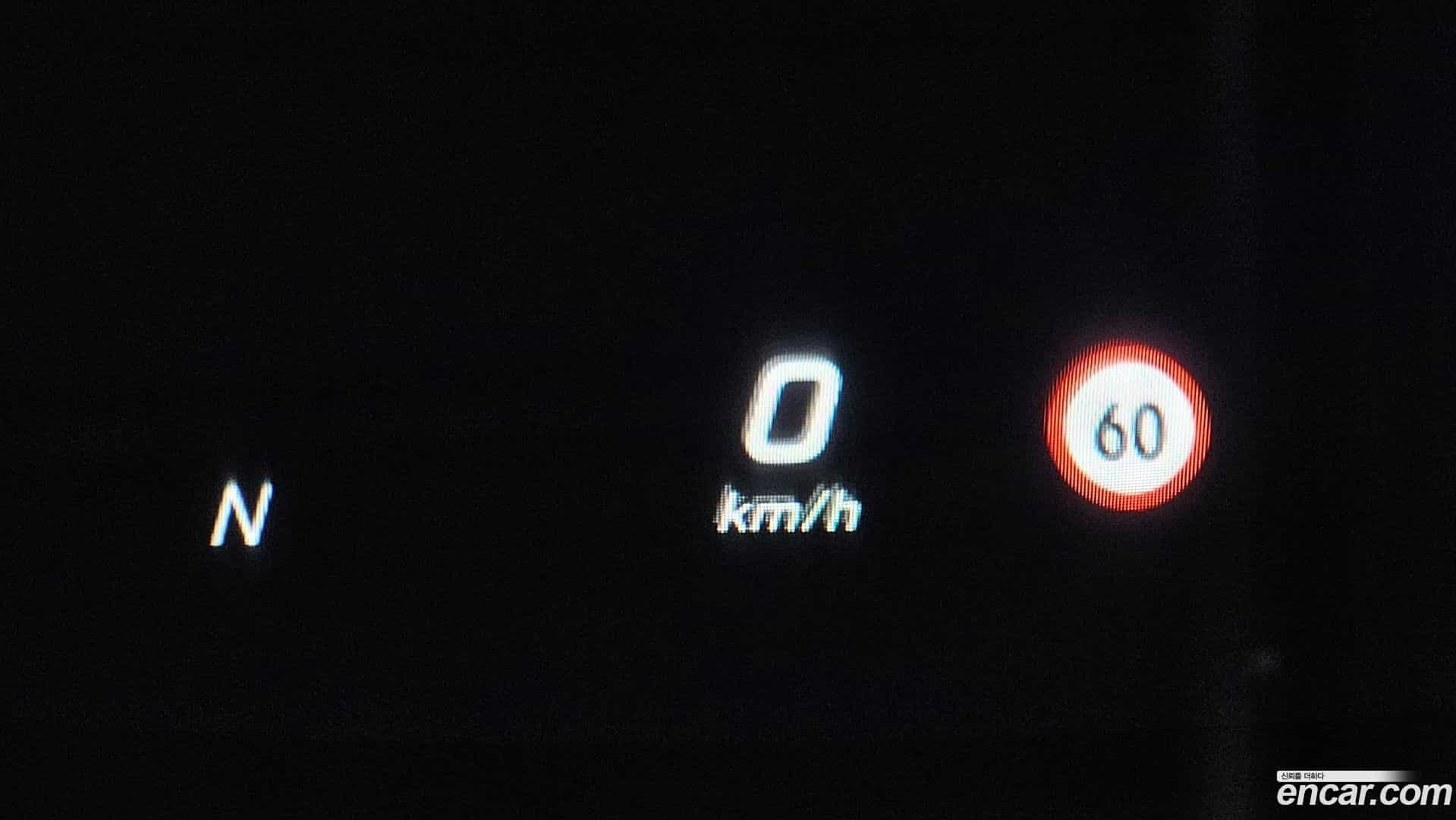 E-Class Mercedes-Benz 2017.1-OPTION-022