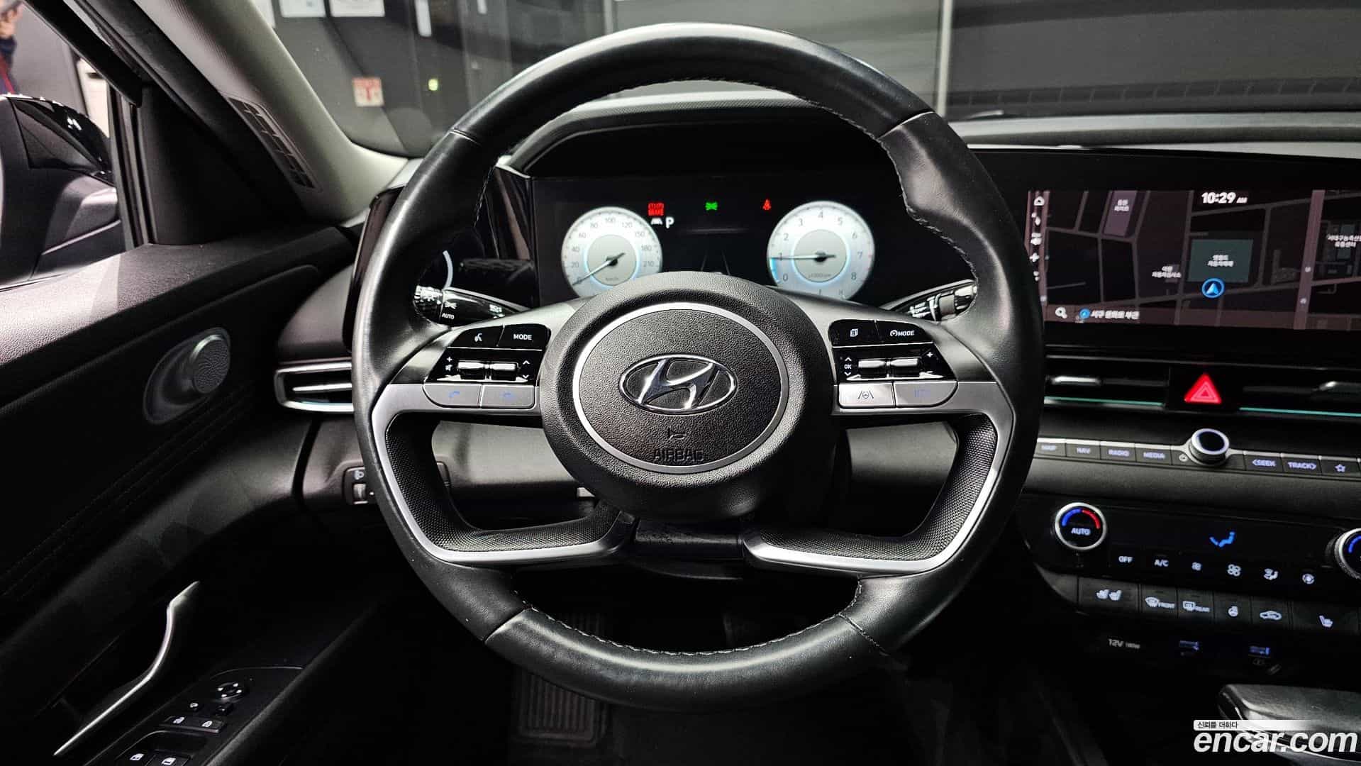 AVANTE Hyundai 2021.3-OPTION-017
