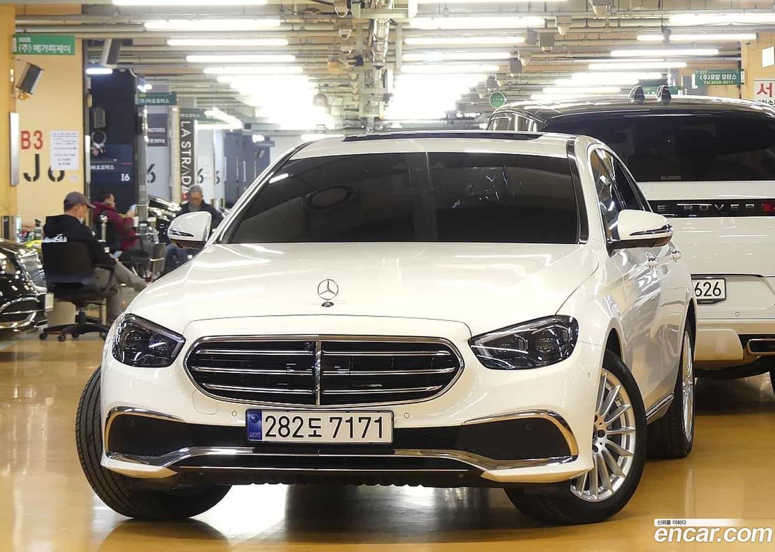 E-Class Mercedes-Benz 2023.5-OUTER-003