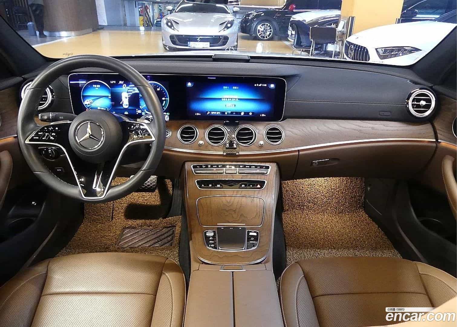 E-Class Mercedes-Benz 2023.5-INNER-007