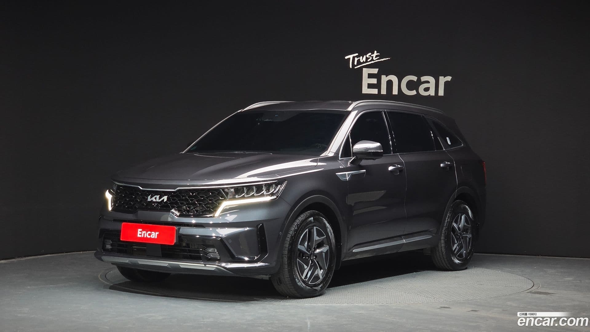 Main__Slider__Photo:Sorento Kia 2022.9-0