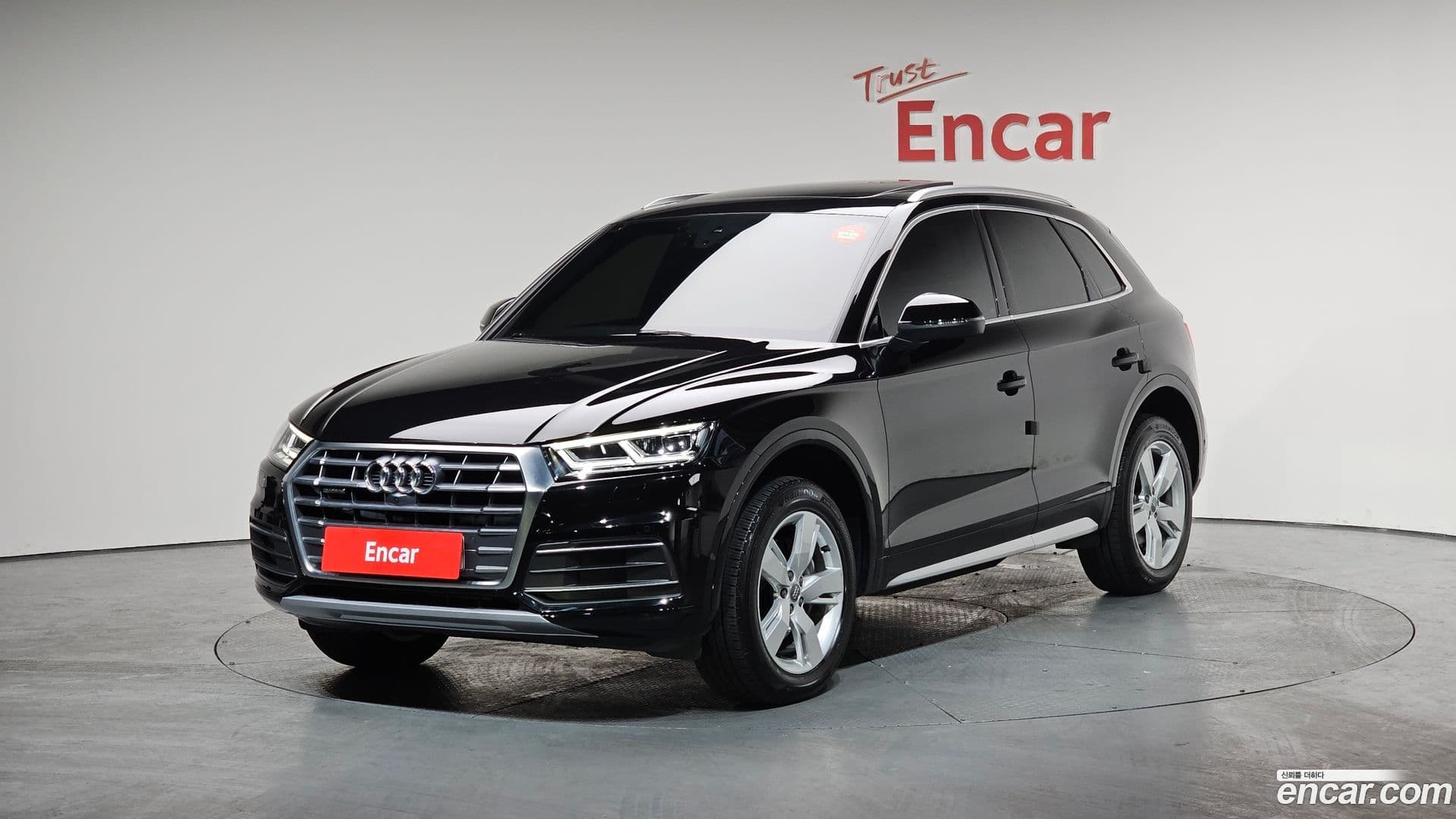 Main__Slider__Photo:Q5 Audi 2020.5-0
