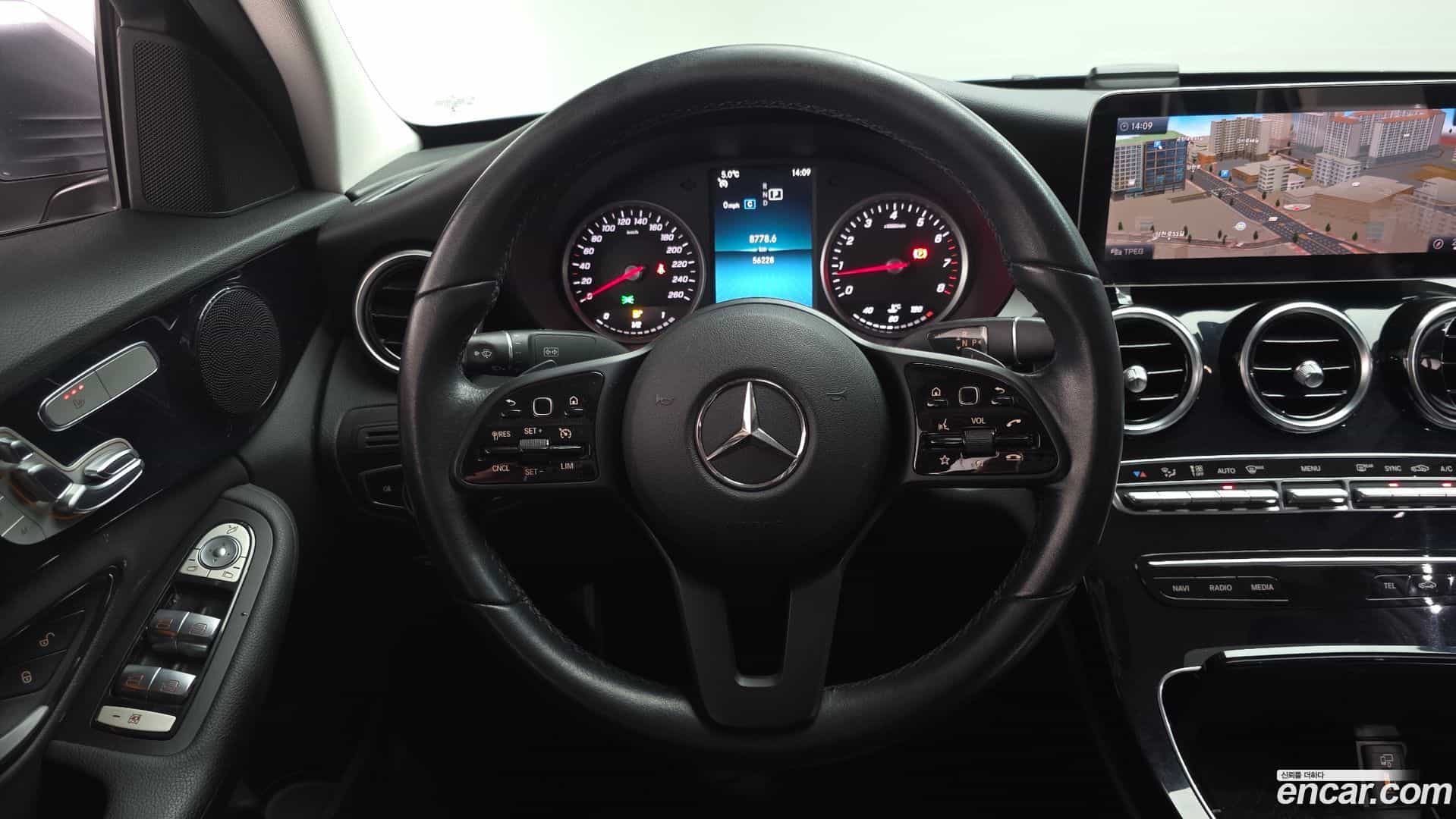 C-Class Mercedes-Benz 2019.10-OPTION-017
