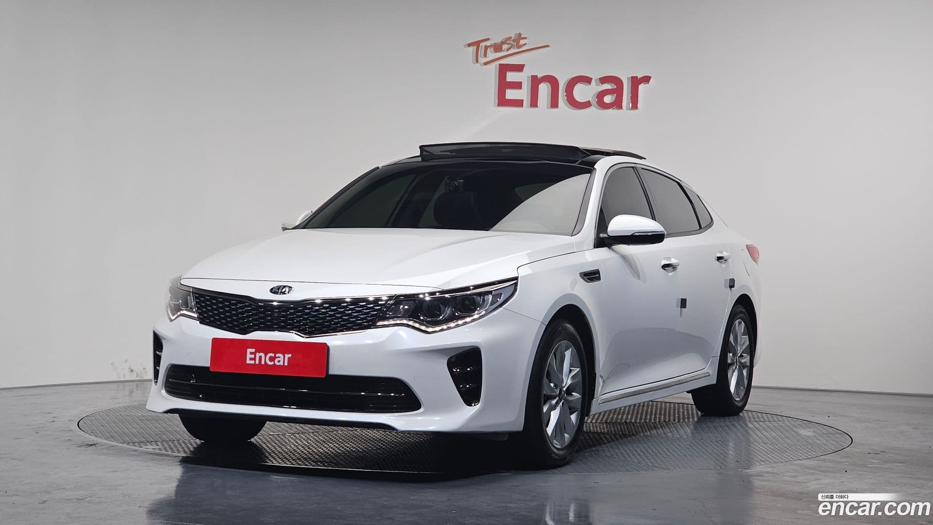 Main__Slider__Photo:K5 Kia 2018.0-0