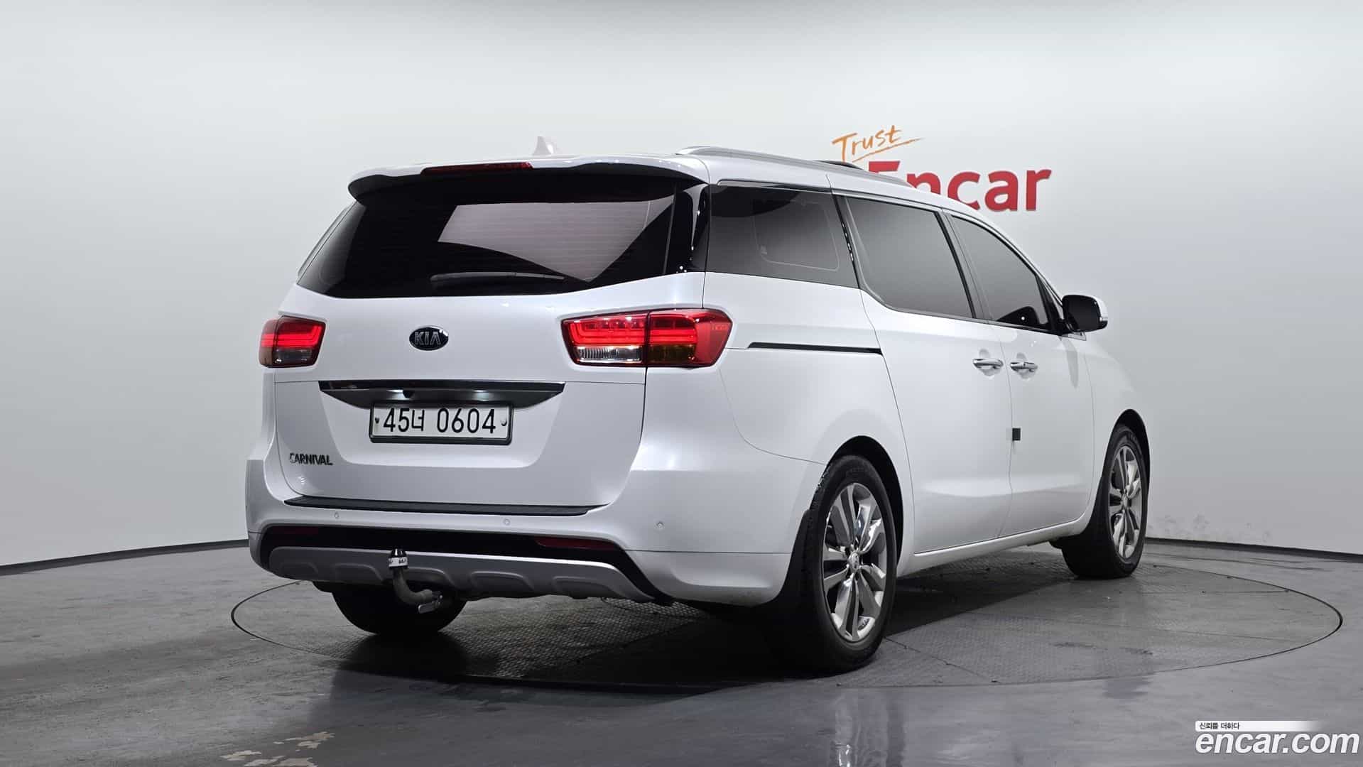 Canival Kia 2016.5-OUTER-002
