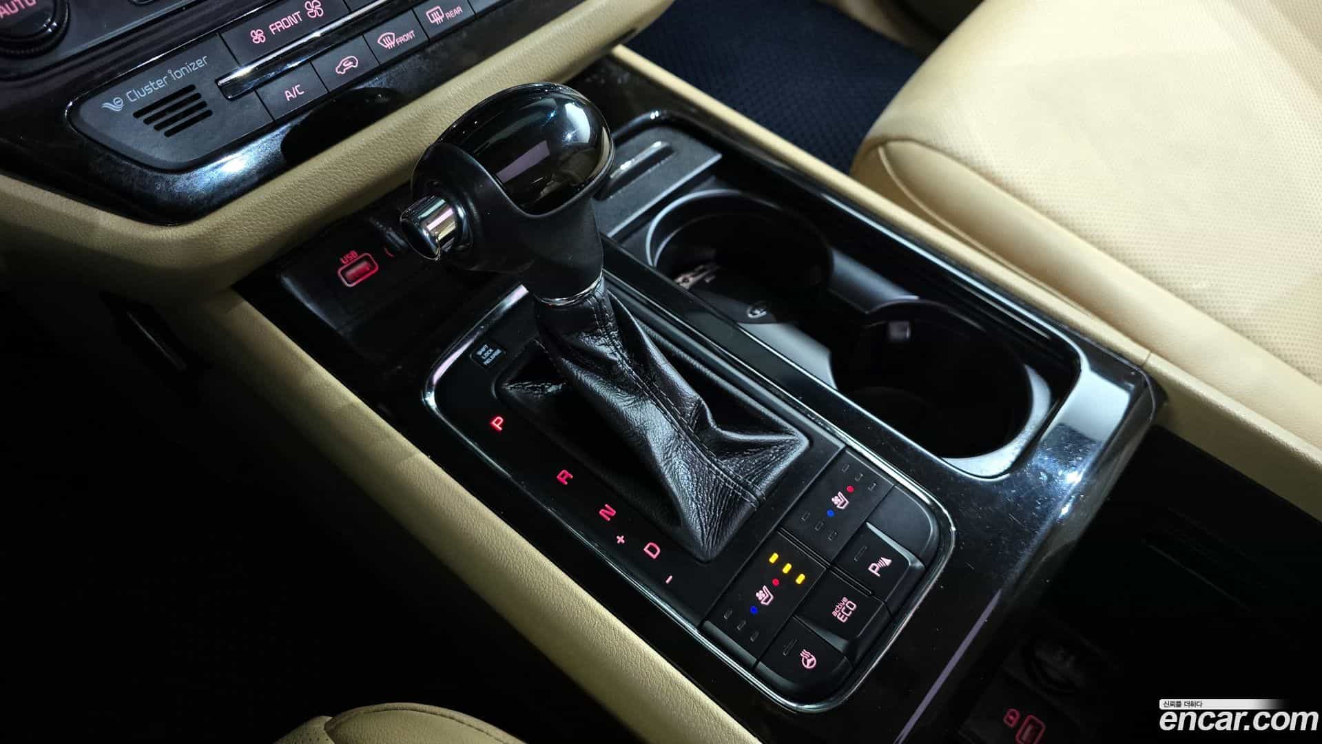 Canival Kia 2016.5-INNER-009