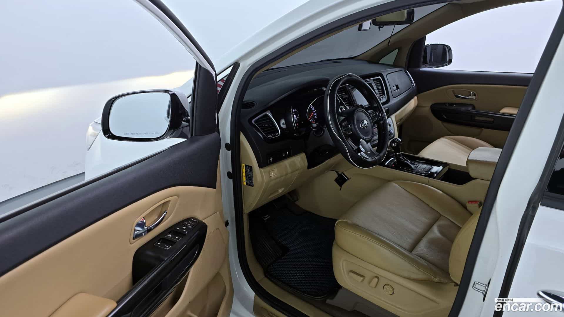Canival Kia 2016.5-INNER-010