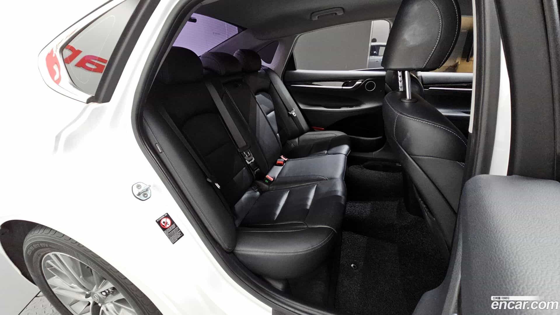 Grandeur Hyundai 2019.7-OPTION-016
