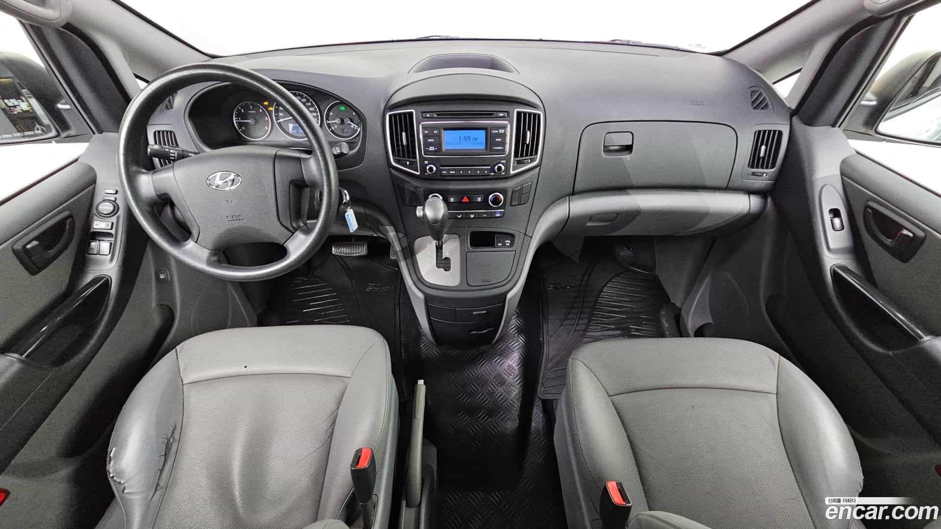 Starex Hyundai 2019.4-INNER-007