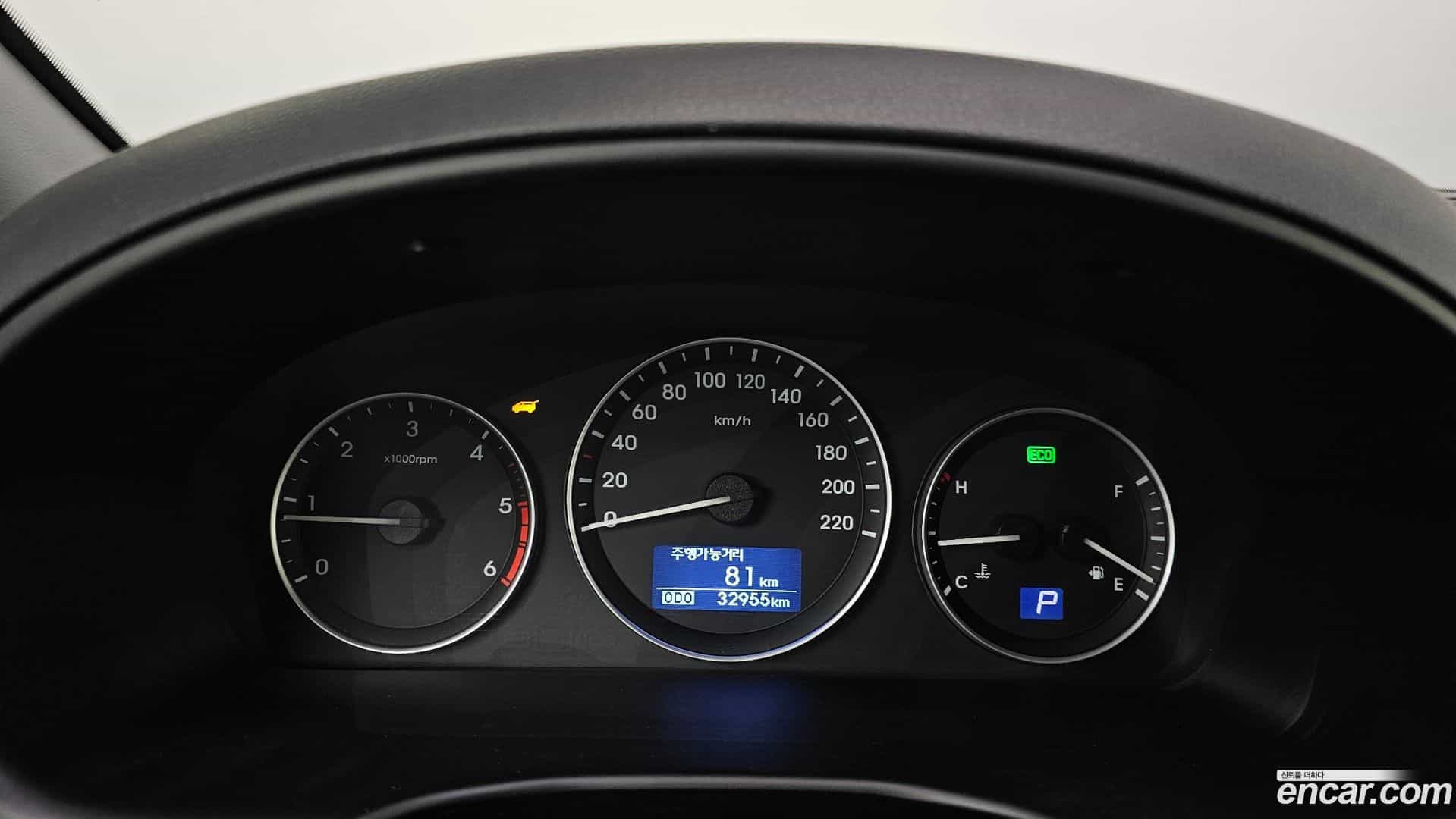 Starex Hyundai 2019.4-INNER-008