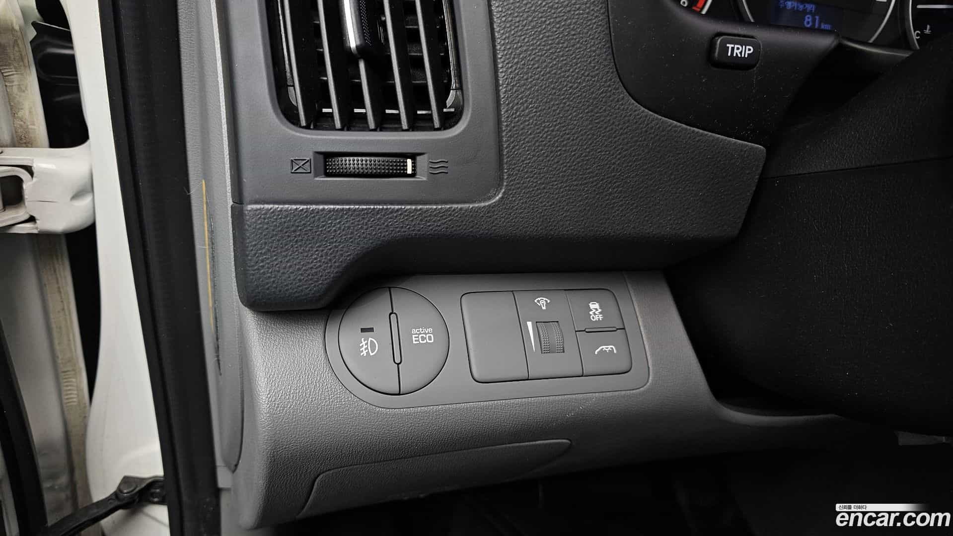 Starex Hyundai 2019.4-OPTION-018