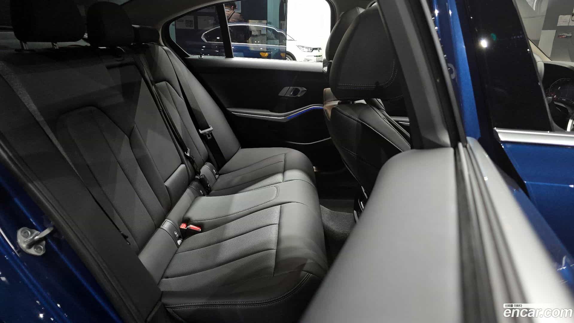 3-Series BMW 2022.4-OPTION-016