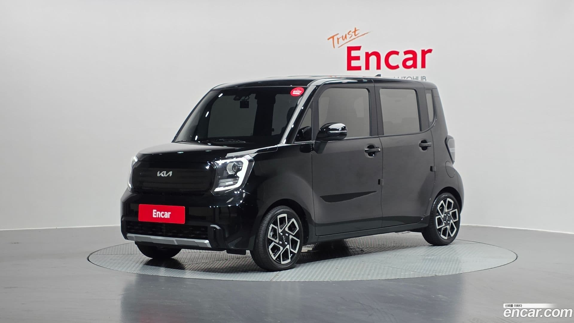 Main__Slider__Photo:RAY Kia 2024.6-0