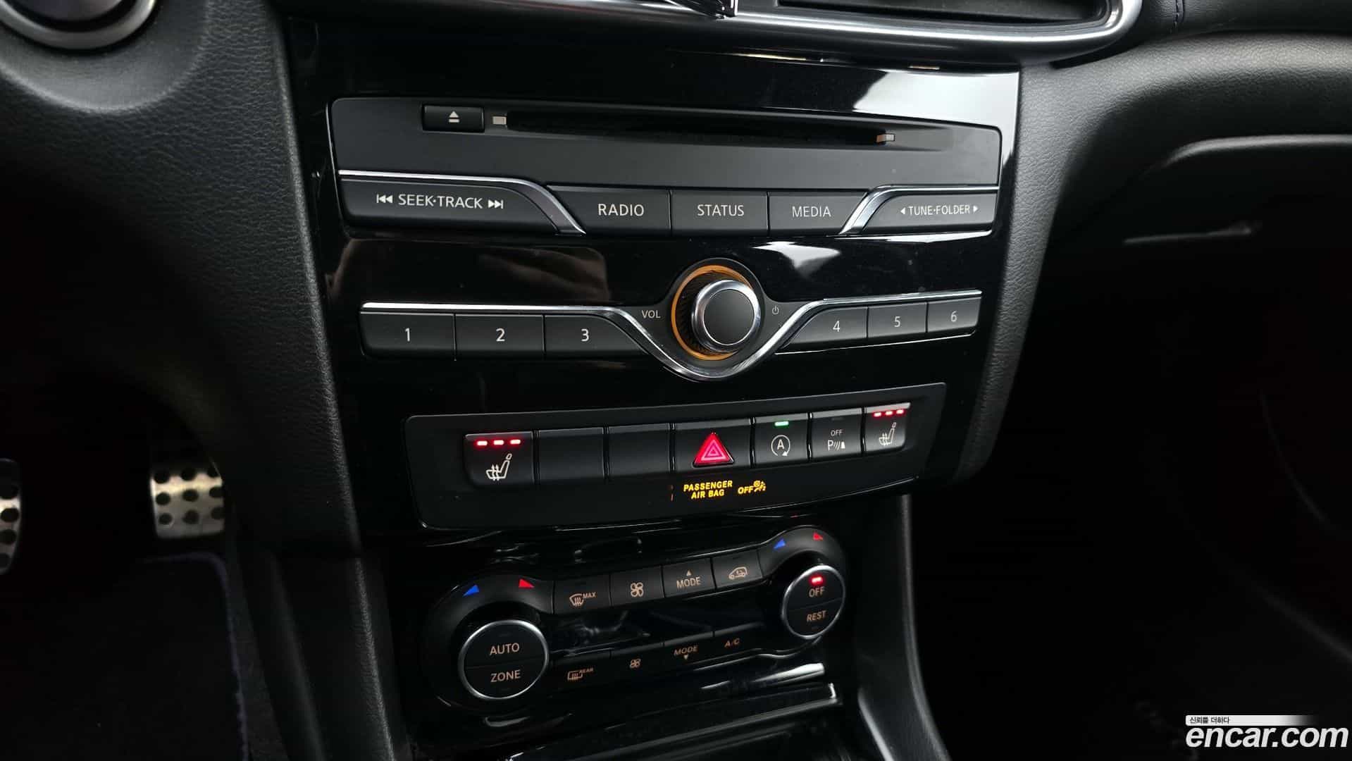 Q30 Infiniti 2017.11-OPTION-021
