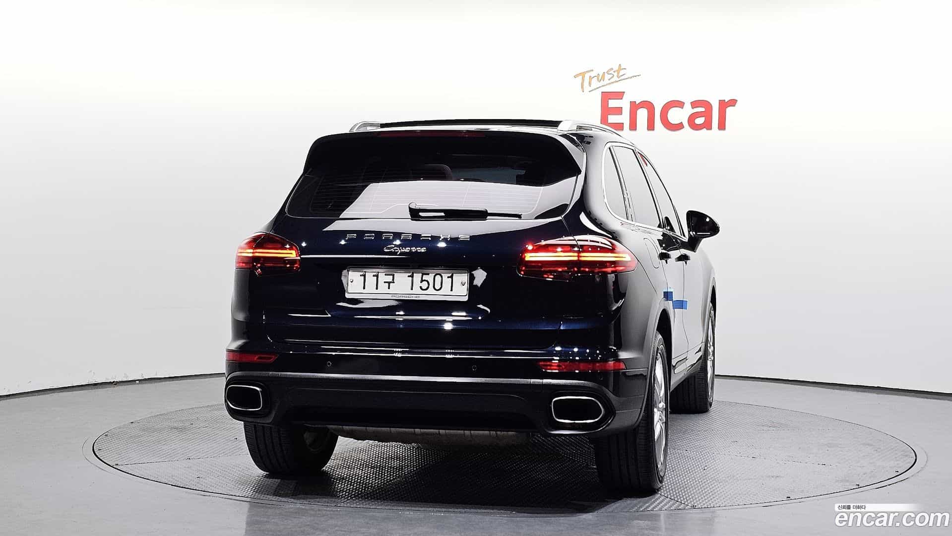 Cayenne Porsche 2015.5-OUTER-004