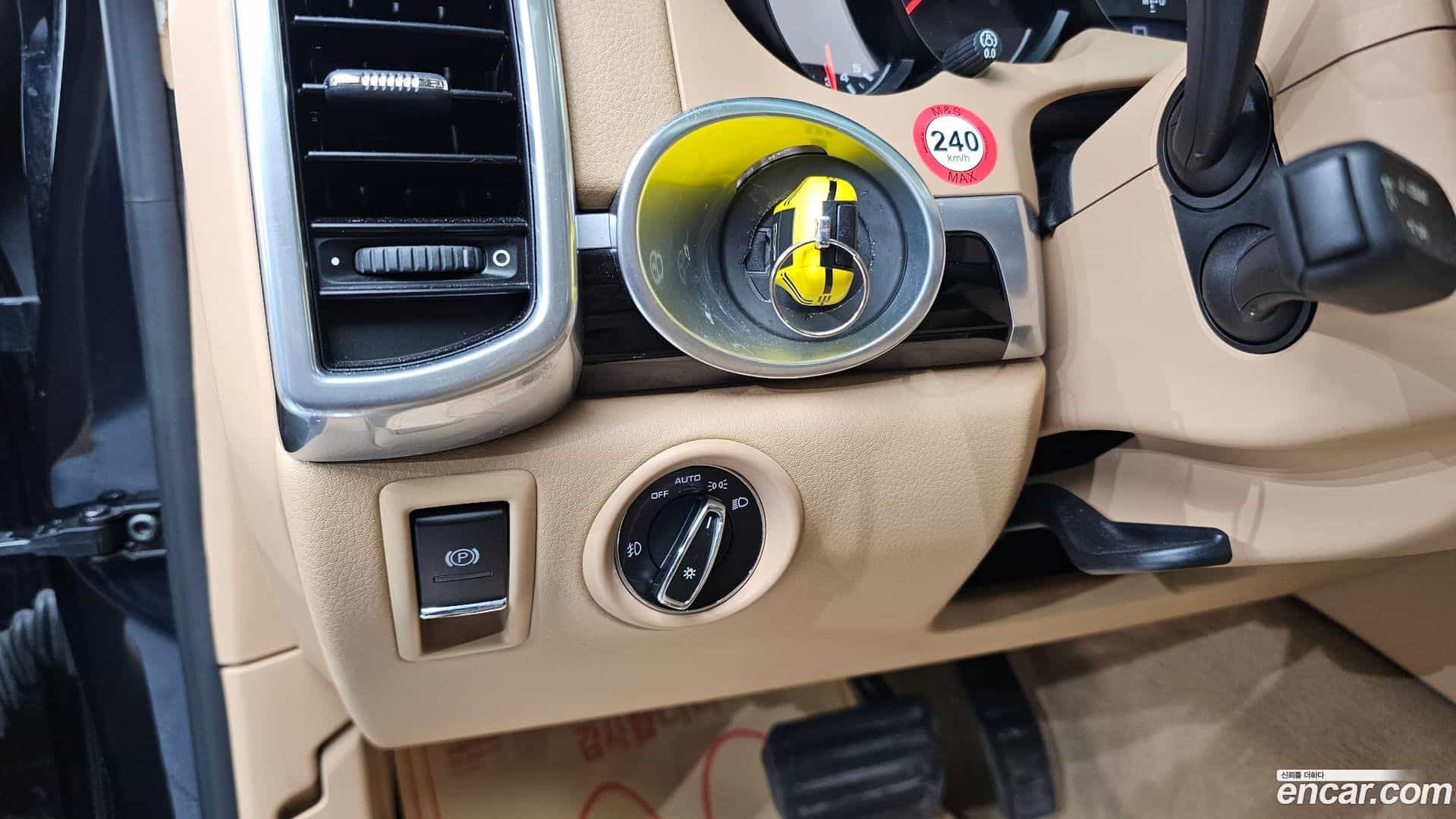 Cayenne Porsche 2015.5-OPTION-018
