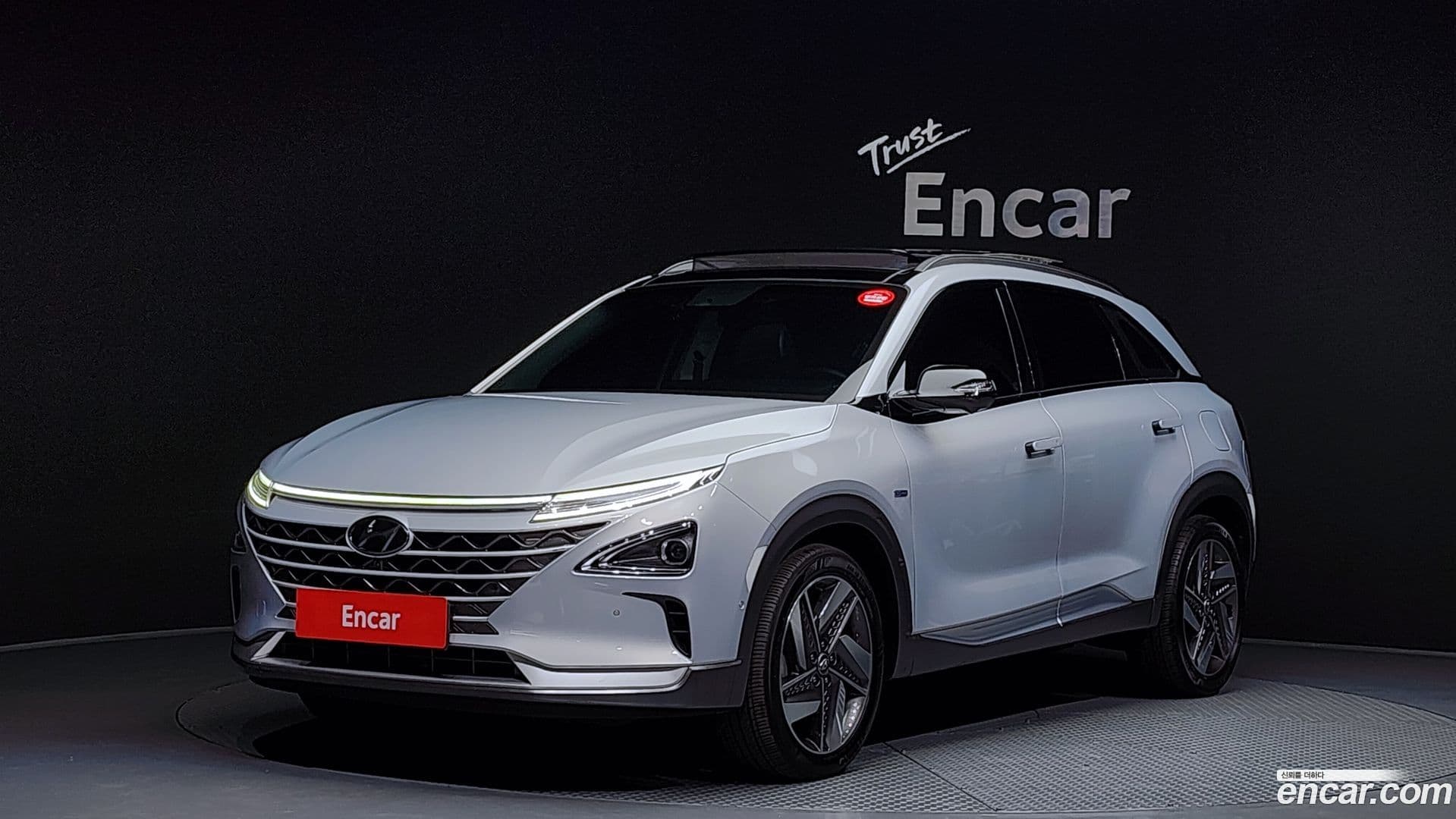 Main__Slider__Photo:Nexo Hyundai 2019.10-0