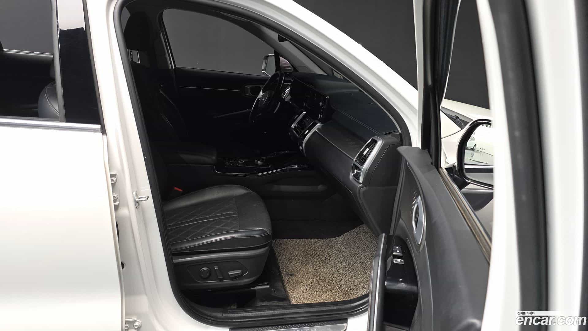 Sorento Kia 2020.3-OPTION-015